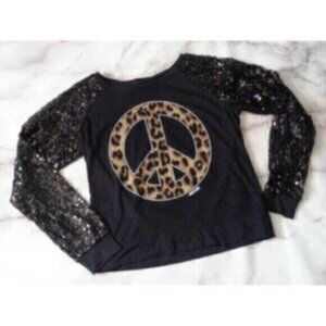Justice girls youth size 18 black sequin leopard print shirt Retails $45.